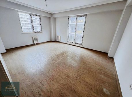 Site Yetkili Emlak Ofisinden Acil Satılık 2+1 **peyzaj Cephe**