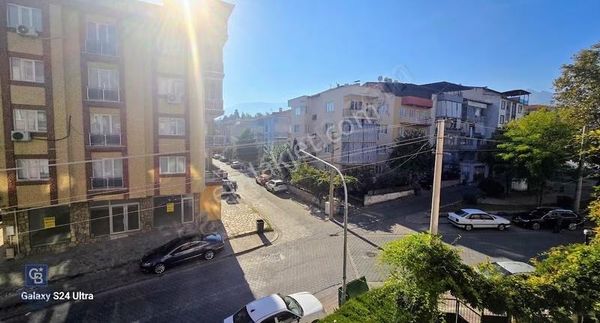 Kiremitçi Cihan Sitesi'nde 160 M² Ara Kat 3+1 Kiralık Daire
