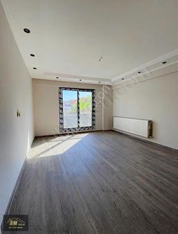 Muradiye Mah De Satılık 2+1 Kapalı Mutfak Sıfır Daire