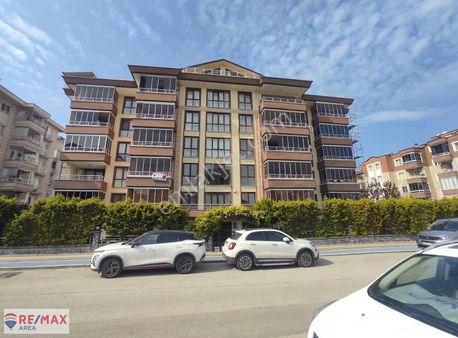 Remax Areadan Özlüce 29 Ekim Mah. 3+1 Kiralık Daire
