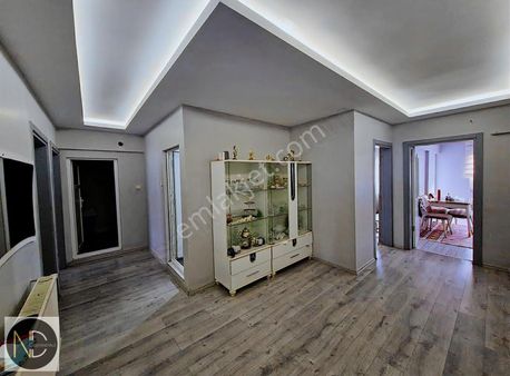 Nd Gayrimenkul'den Kurtuluş'ta Satılık 3+1 Geniş Arakat Daire