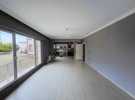 Şahincili Mahallesinde 4+1 Kiralık Site Dairesi