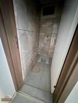 Esentepe Mah'de Kiralık 2+1 Ulaşım'a Yakın Çatı Katı Daire