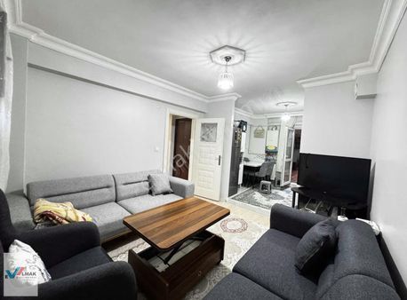 Evalmak'ta İnönü Mah'de Metroya Yakın Bahçeli(110m2) Bahçe Katı