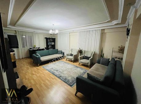 Uncubozköy Mah 3+1 160m2 Geniş Arakat Asansörlü