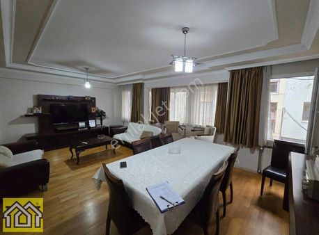 Agora Avm Karşı Bölgesinde Merkezi Konum Dubleks 3+1 2005 Yapımı