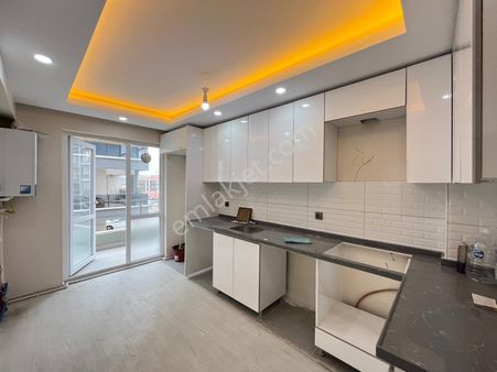 Asansörlü Ultra Lüks Yapılı Daire 1 Kat 3+1 125m2 Kök Tapu Krediye Uygun Emsalsiz