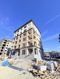 Kabze Emlaktan Eğri Köprü Mahallesinde Satılık Lüks Daire..!