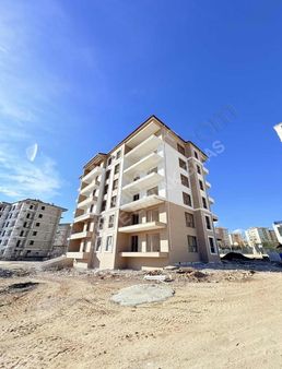 Kabze Emlaktan Eğri Köprü Mahallesinde Satılık Lüks Daire..!