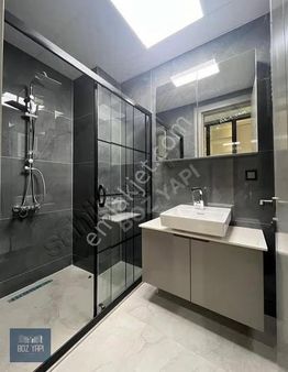 Boz Yapı Mimarlık'tan Metrobüse 8 Dk Tasarımlı Lüks Satılık 2+1