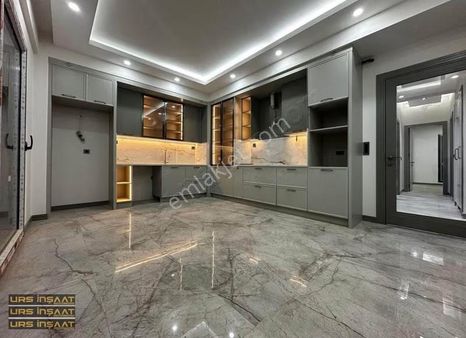 Boz Yapı'dan Ulaşım Ve Okullara Yakın Aileye Uygun Geniş Arakat