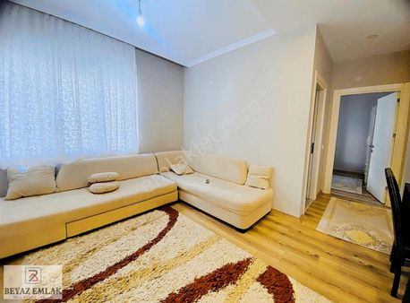 Yeşilyurt Mah. 75.yıl Cad. 3 Dk Mesafede Katta Balkonlu 1+1