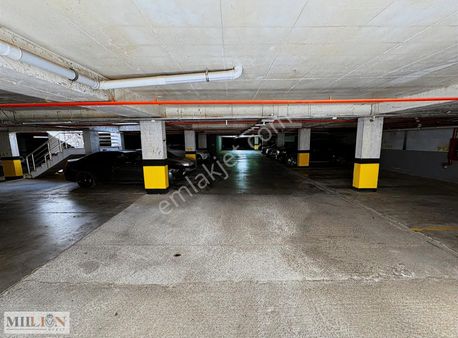 Lara Life Sitesi Lüx Eşya Güvenlik Havuz Otopark Ayrı Mutfak