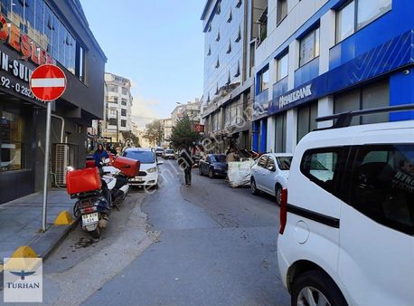 Turhan Emlak'tan Kapaklı'da Merkezi Konumda Satılık Dükkan