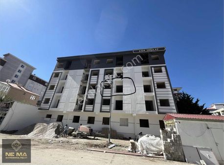 İkinisanda Mesken Tapulu Ayrı Mutfaklı Yerden Isıtmalı 1+1 Daire