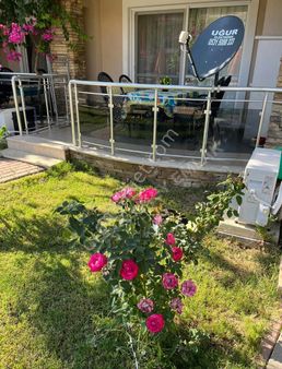 Koca Çalış Site İçinde Havuzlu 1+1 Eşyalı Daire