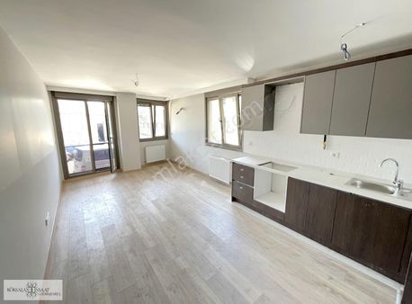 Köksalan'dan Küçükyalıda Metroya Yakın Ön Cephe Sıfır 1.kat 2+1