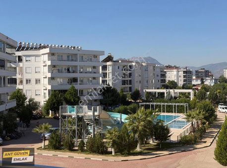 Beyazsaray Konaklarında 2+1 Ebeveyn Banyolu Daire