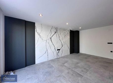 Egeden Emlak Marmaris Turunç Deniz Manzaralı Sıfır Villa