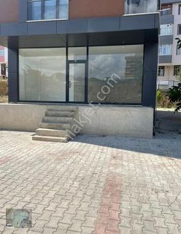 Ahmetyesevi Mah. Minibüs Caddesi Üzerinde Satılık Dükkan