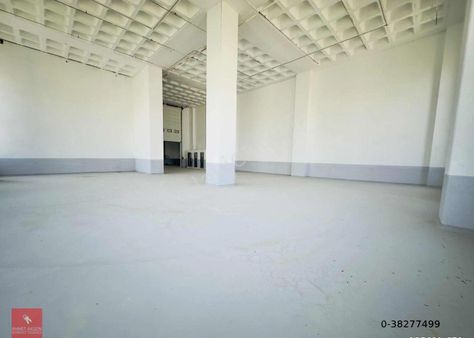 Akçaburgazda Sıfır Yeni Yapı 7.30 H Düz Giriş 1500 M2 İmalathane