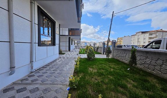 Kapaklı Vatan'da Yerden Isıtmalı K.otoparklı Ultralüxs 2+1 Daire