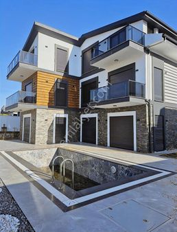 Çiftlik'te Sıfır 85 M2 Taban Oturumlu Deniz Manzaralı Müst.villa