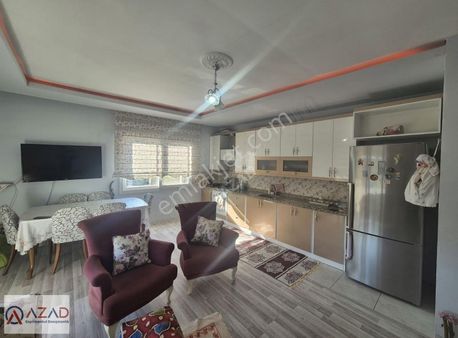 Azad-toprakkale Ana Yola Yakın Yol Cephelı Mustakil Ev