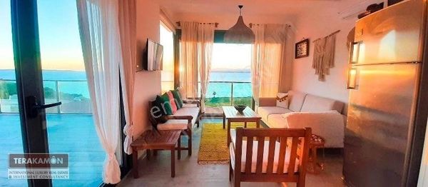 İzmir Çeşme Ayasaranda Deniz Havuzlu Sitede Yıllık Kiralık Daire