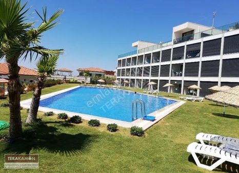 İzmir Çeşme Ayasaranda Denize Sıfır Havuzlu Sitede Rezidans