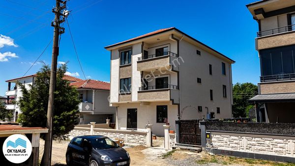 Sakarya Karasu Da Şık Ve Sıfır Satılık 1+1 Daire