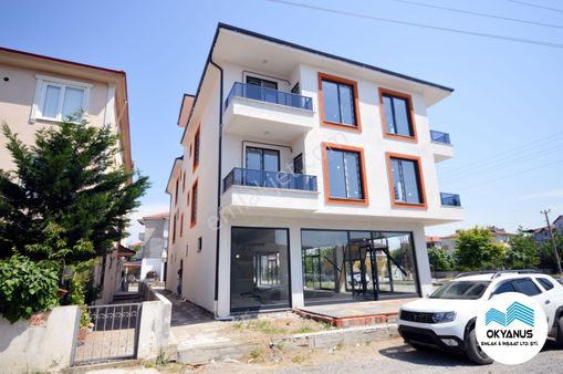 Sakarya Karasu Da Merkez Plajda Köşebaşı Sıfır 1+1 Daire