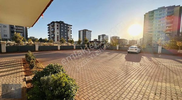 Özbeylerbeyi Gyo'dan Alparslan'da Kiralık 2+1 Daire