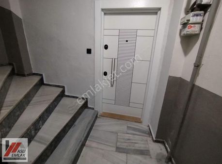 Aslı Emlak'tan Yunus Emre Mah 2+1 Kot 1