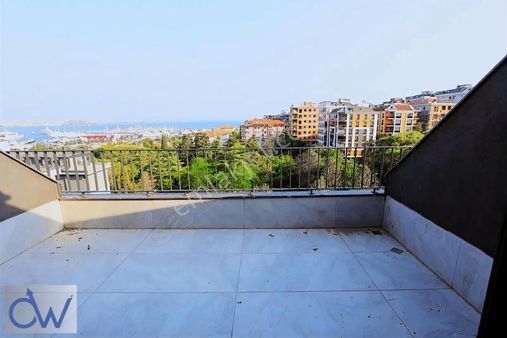 Acil İhtiyaçtan Deniz Manzaralı Satılık Lüks 3+1 Dubleks