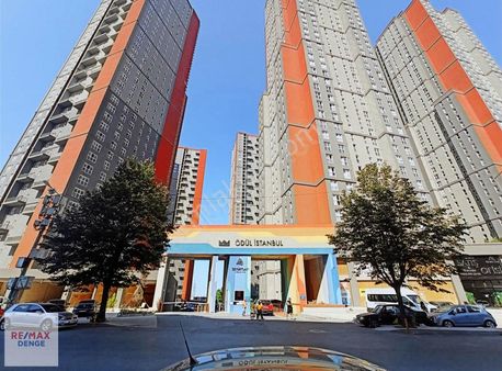 Esenyurt Ödül İstanbul Sitesinde Kiralık Cadde Dükkan 470 M2