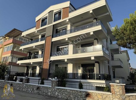 Körfezin İncisi Altınoluk Yağcılarda Sıfır 2+1 Lüx Daireler