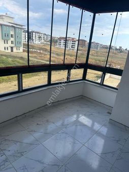 Ekşioğlu 'dan Tekirdağ Süleymanpaşa Çınarlı Mah Kiralık 2+1 Daire
