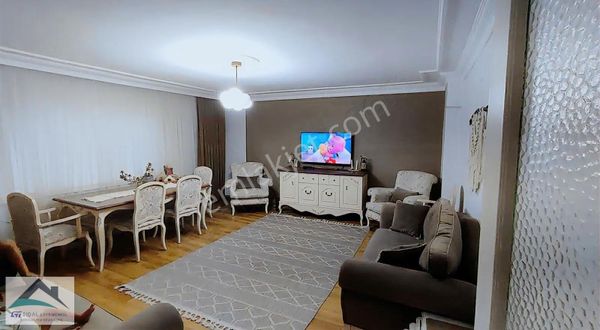 Yarhasanlar Mahallesinde 3+1 125 M2 Satılık Ara Kat Daire