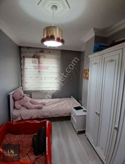 Kılıç Gruptan Arakat 2+1 Güzel Daire (alaturka Wc Vardır)