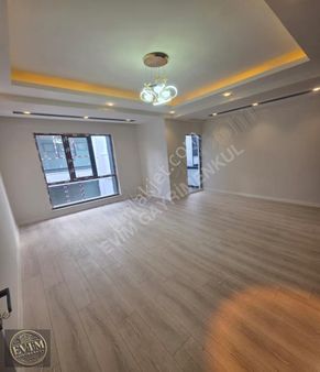 *kapaklı Vatan Mah.2+1 Ankastre Cam Balkon Takılı Satılık Daire*