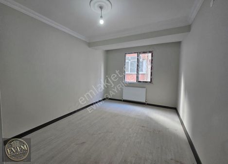 Kapaklı Vatan Mah. 2+1 İskanlı Asansörlü Sıfır 100m² Daire