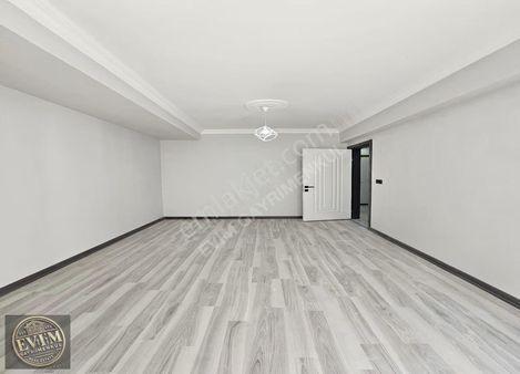 *evim Gayrimenkul'den 2+1 Yerden Isıtmalı 110m² Satılık Daire*