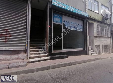 Köşe Başı Beşyol Ağzında Satılık Düz Giriş Dükkan