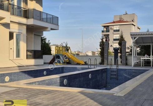 Havuzlu 1+1 Lüks Satılık Sıfır Daire