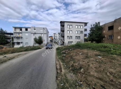 Acil Satılık Arsa 185 M² Şirinevler Mh