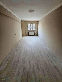 Öz Çoban Gayrımenkul'den 2+1 Kapalı Mutfak Süper Daire