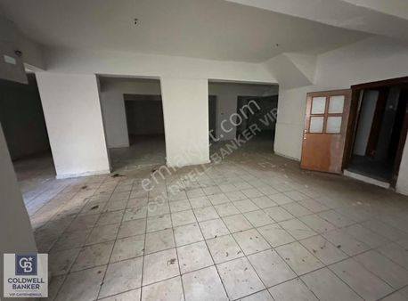 Demetgül Yeni Adliye Yakını 300m2 Satılık Depo