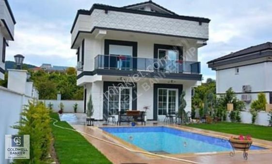 Kemer Göynük Doğayla İçiçe Özel Havuzlu 4+1 Villa