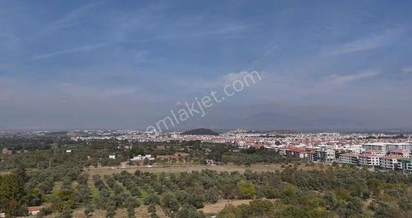 Pek Emlaktan İmara Sınır 2100 M2 İki Muhteşem Ev Birden